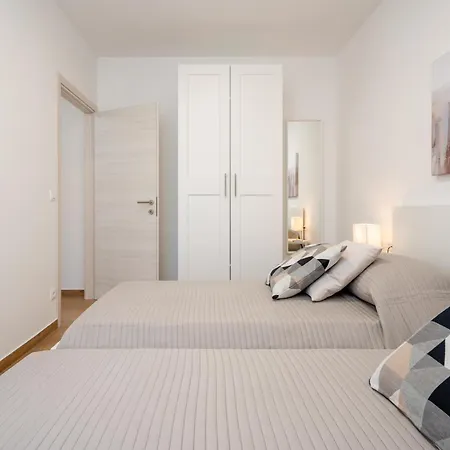 Sarana Apartment Trogir