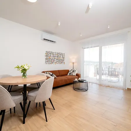 Apartment Sarana Trogir