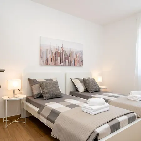 Apartment Sarana Trogir