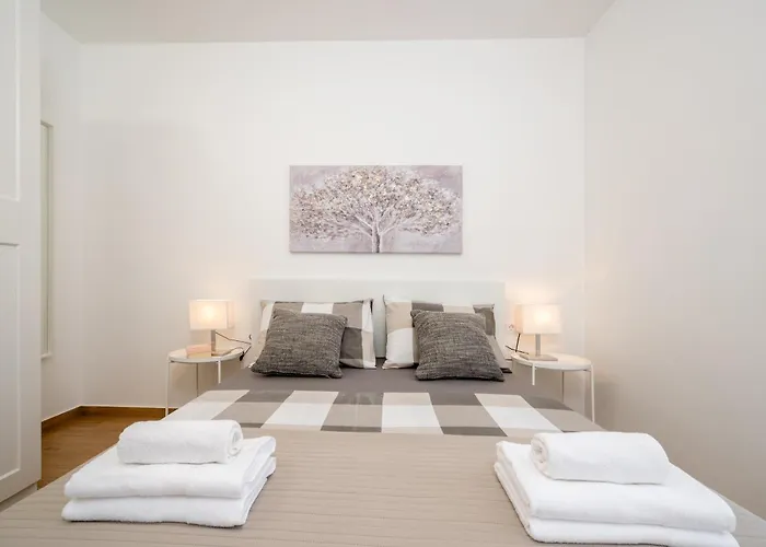 Sarana Apartment