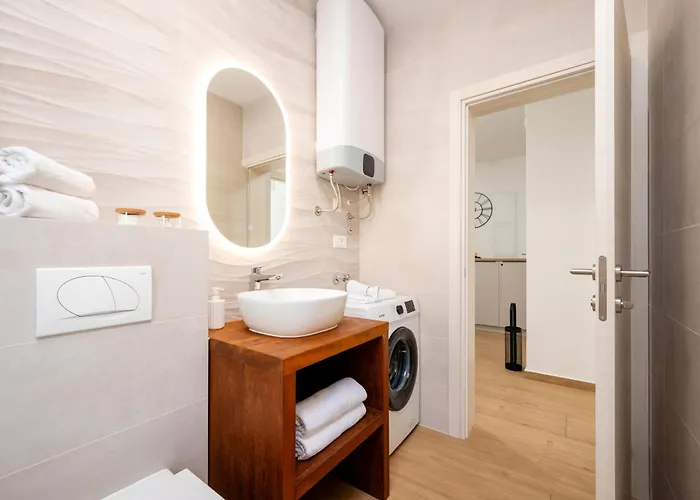 Apartment Sarana