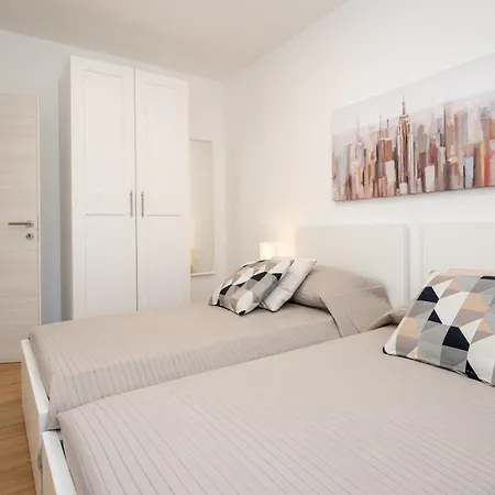 Apartment Sarana